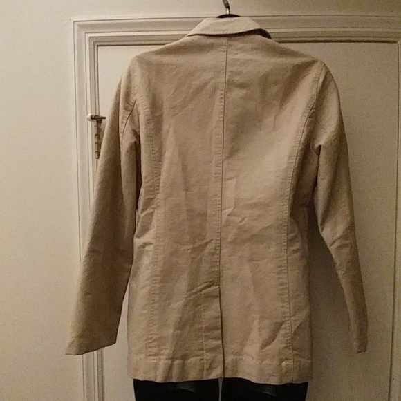 Bang Bang Women's Short Trench Coat - Picture 4 of 4